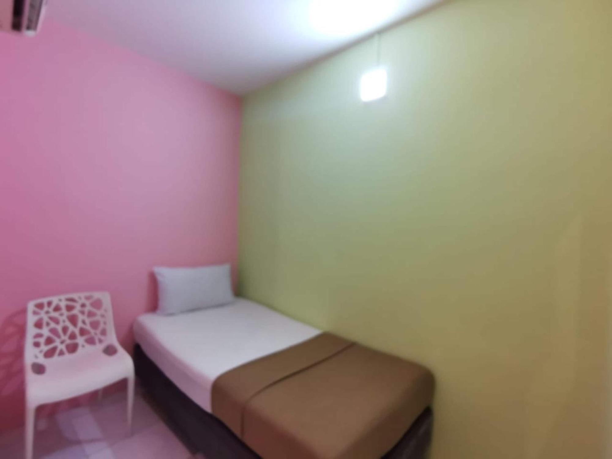 Super Oyo 90086 My Seven Days Inn Johor Bahru Exterior foto